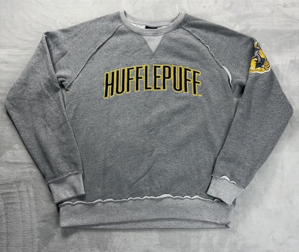 Universal Studios Wizarding World Harry Potter Hufflepuff Gray Sweatshirt Large